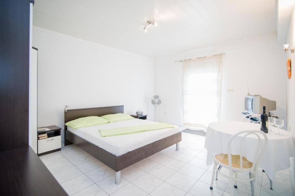 Apartments Veve Postira Pokój zdjęcie