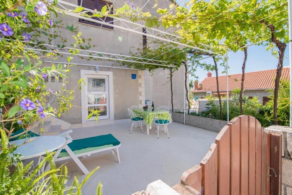 Apartments Veve Postira Pokój zdjęcie